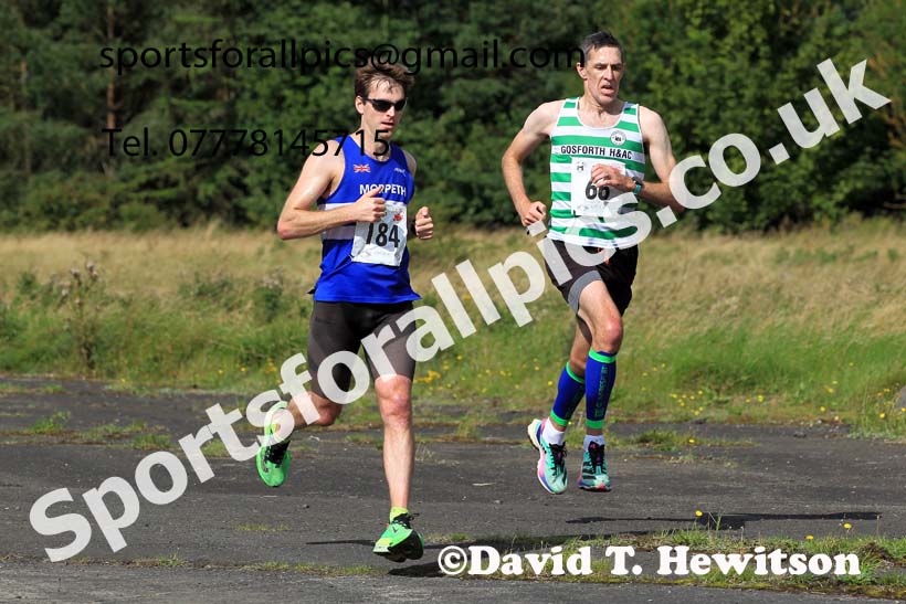 2023 Tynedale 'Jelly Tea' 10 Mile Road Race,  Ouston Airfield, Albermarle Barracks,  Northumberland.  Photo: David T. Hewitson/Sports for All Pics